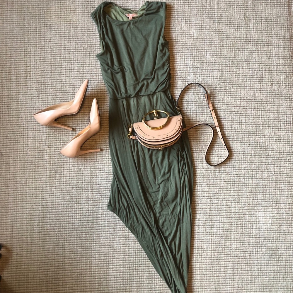 Green 🍾 dress 👗